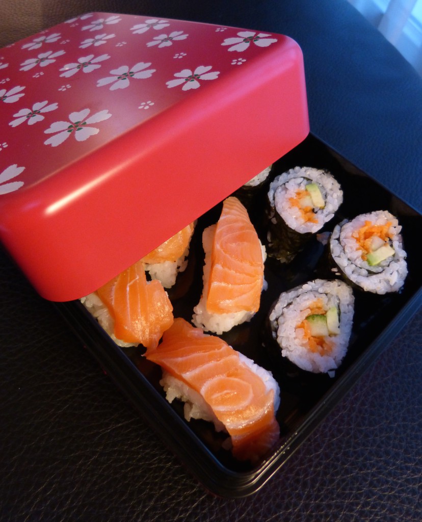 Chirashi façon Burger, sushis et makis