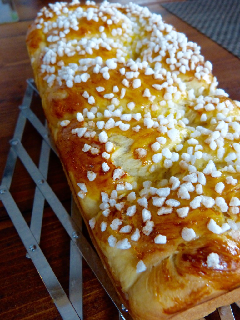 Brioche aux perles de sucre