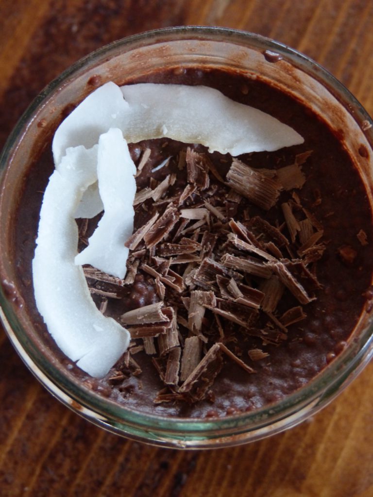 Chocolate chia seeds pudding