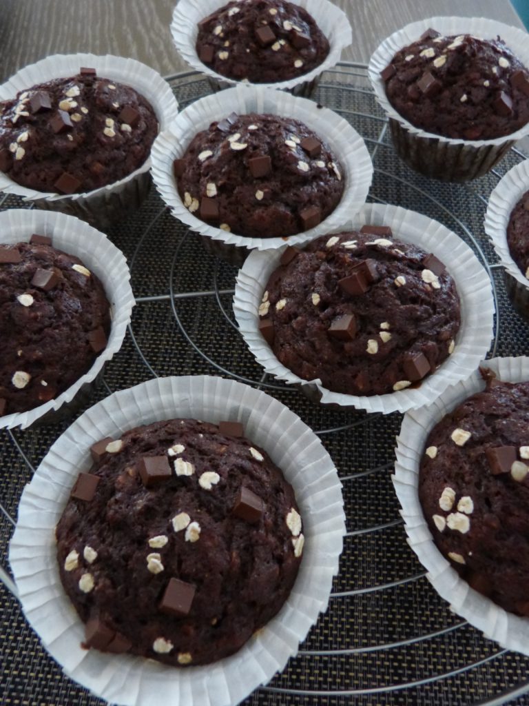 Muffins énergétiques aux flocons d'avoine, chocolat et banane