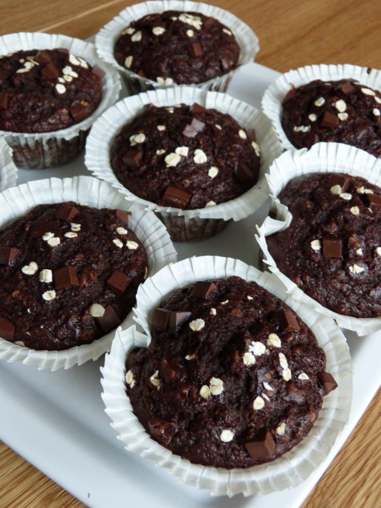 Muffins énergétiques aux flocons d'avoine, chocolat et banane