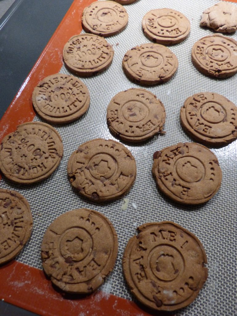 Petits sablés à la farine de châtaigne & pépites de chocolat (GF)