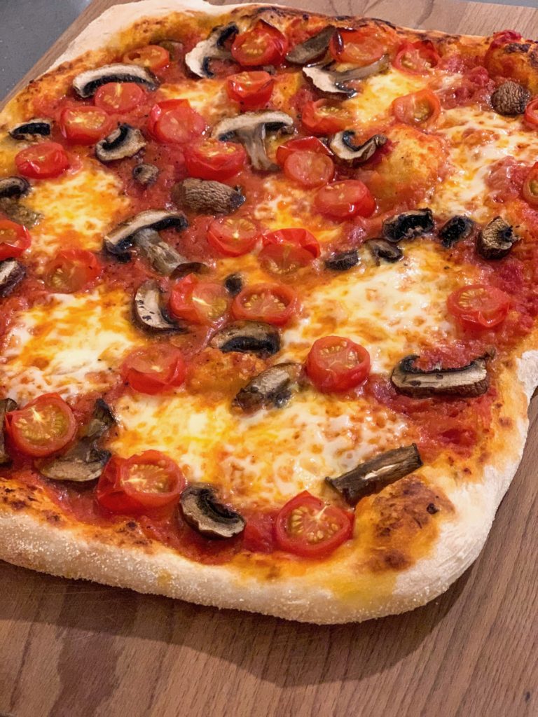 Pâte à pizza croustillante et extra moelleuse